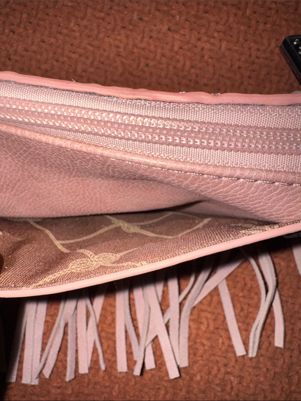 Wrangler Pink Floral Fringe Crossbody Purse with Taupe Fringe - Picture 7 of 12